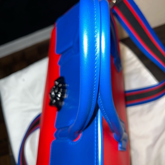 Versace Palazzo Empire Bag 2017. - Picture 8 of 15